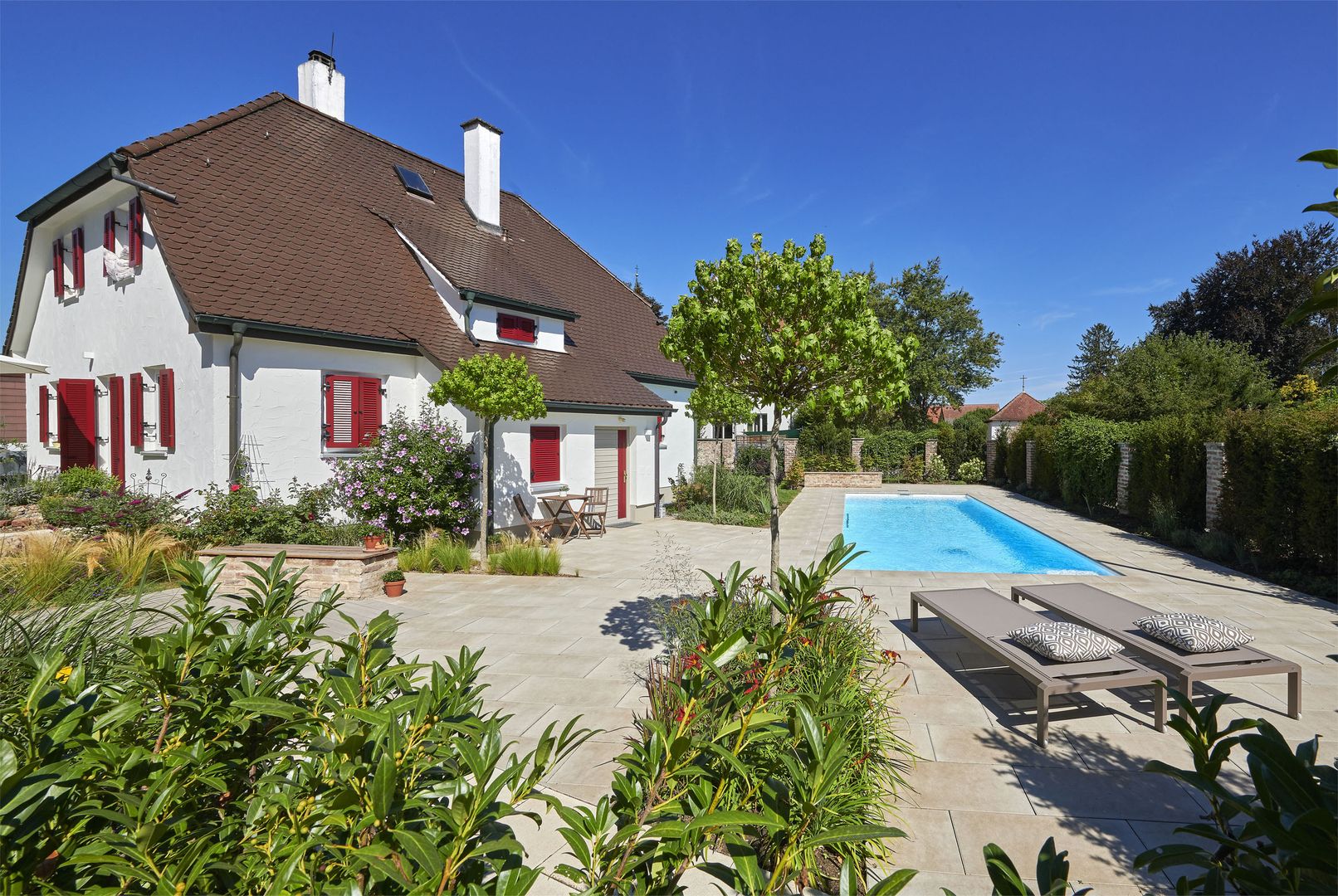 Eigenheim mit modernem Pool